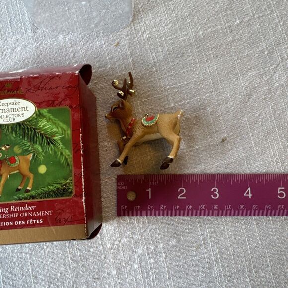 Vintage Hallmark 2000 Ringing Reindeer KOC Membership Christmas Ornament - Picture 10 of 11